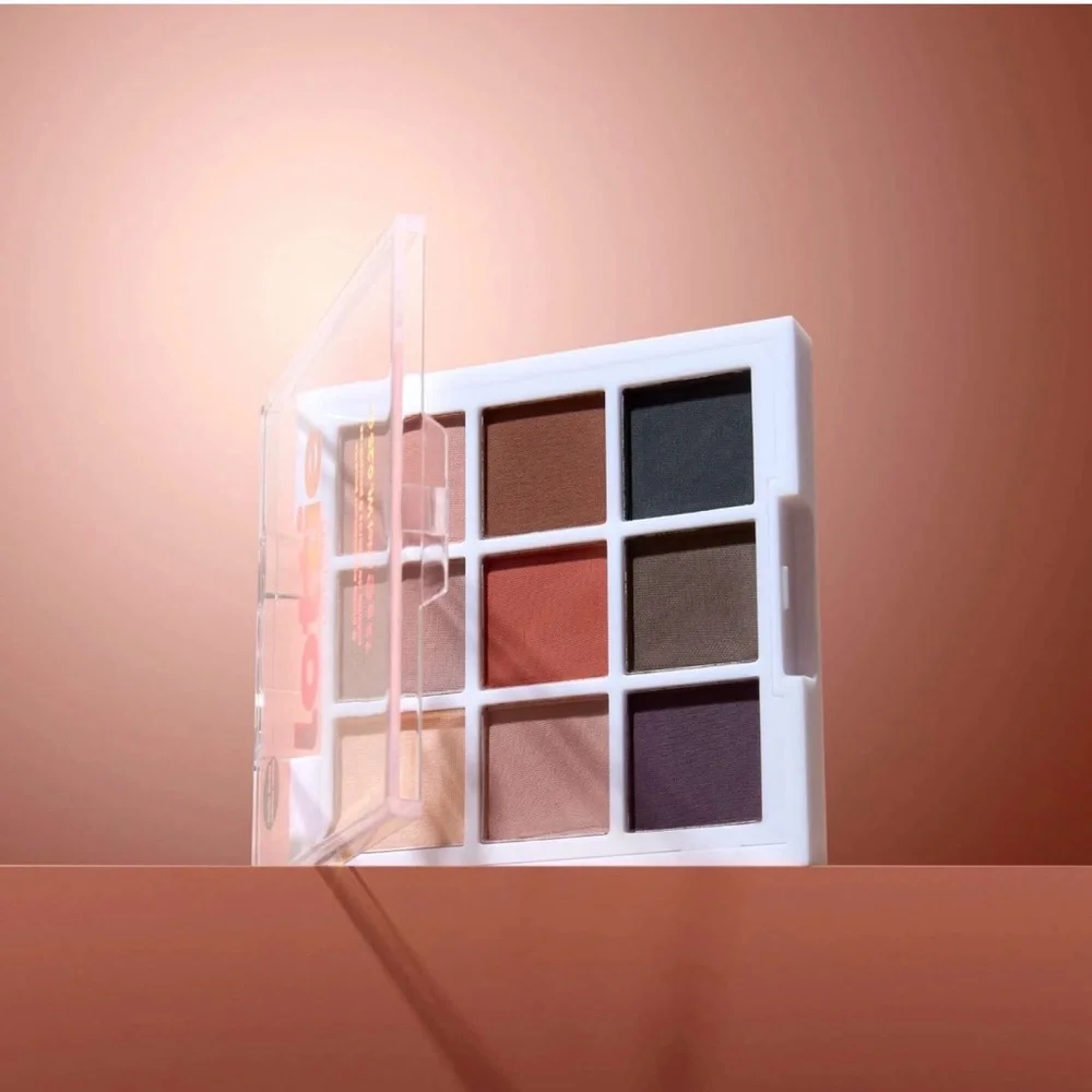 Lottie London‎ 9 Pan Eyeshadow Palette - The Mattes